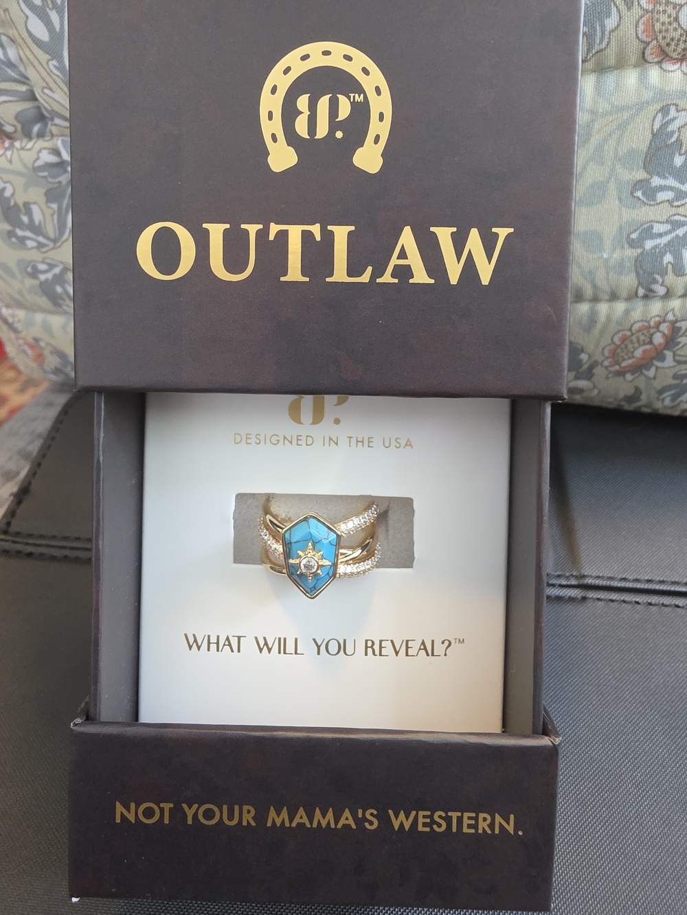 BP Outlaw-Sparkling Saddle Ring